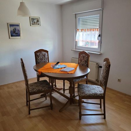 Ferienwohnung Fam.Lutz Knittelsheim Ngoại thất bức ảnh